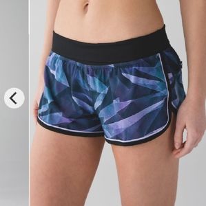 Lululemon Drop It Low Shorts Size 4 Prism
